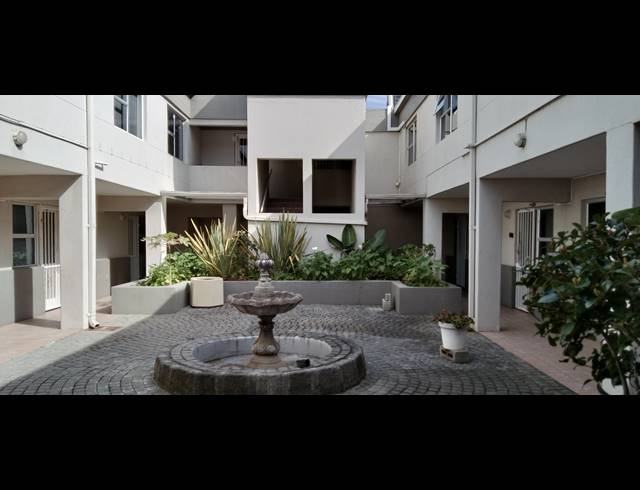 71M² OFFICE RENTED IN DIEP RIVER